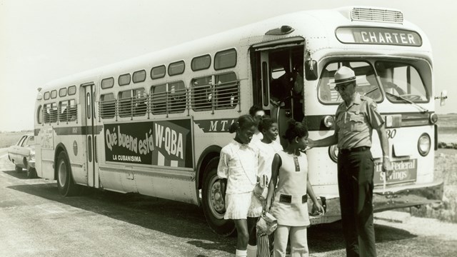 Students head out to Shark Valley Tower