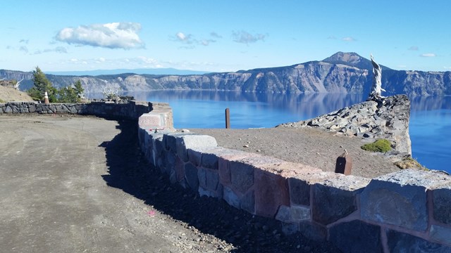 new stone wall at the Glacial Valley overlook in Crater Lake