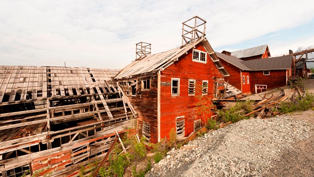 the historic structures of Kennecott Mines in Wrangell-St. Elias NP