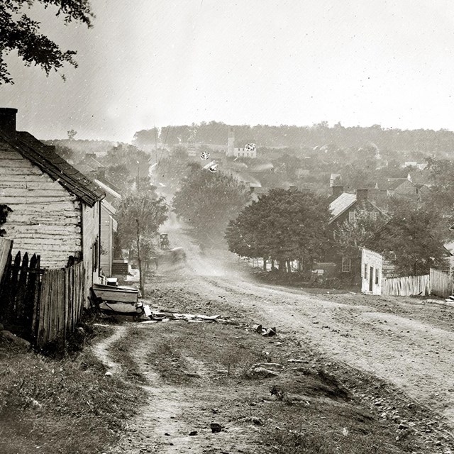 Historic image of the road into Sharpsburg