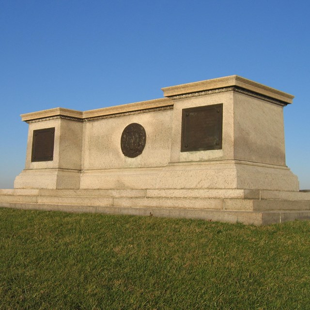 Массачусетский монумент. The Monumental Mass. Union Monument. Памятник юнион стоун