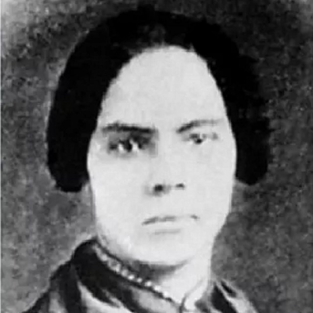 black and white portrait of a woman