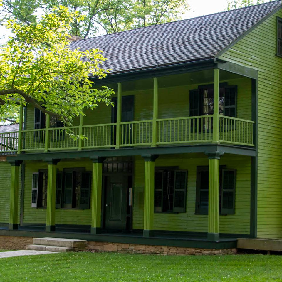 (White Haven exterior, front)