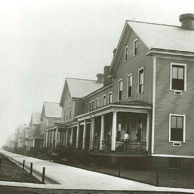 Black and white photo of Vancouver Barracks buildings.