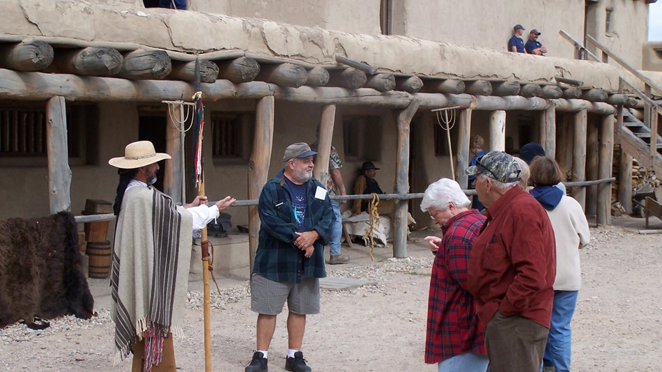 Tour guide speaking to a tour group