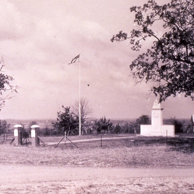 An old sepia tone photograph of the Monument in 1944.