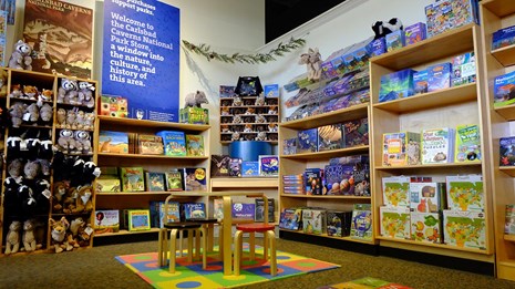 Photo of the bookstore.