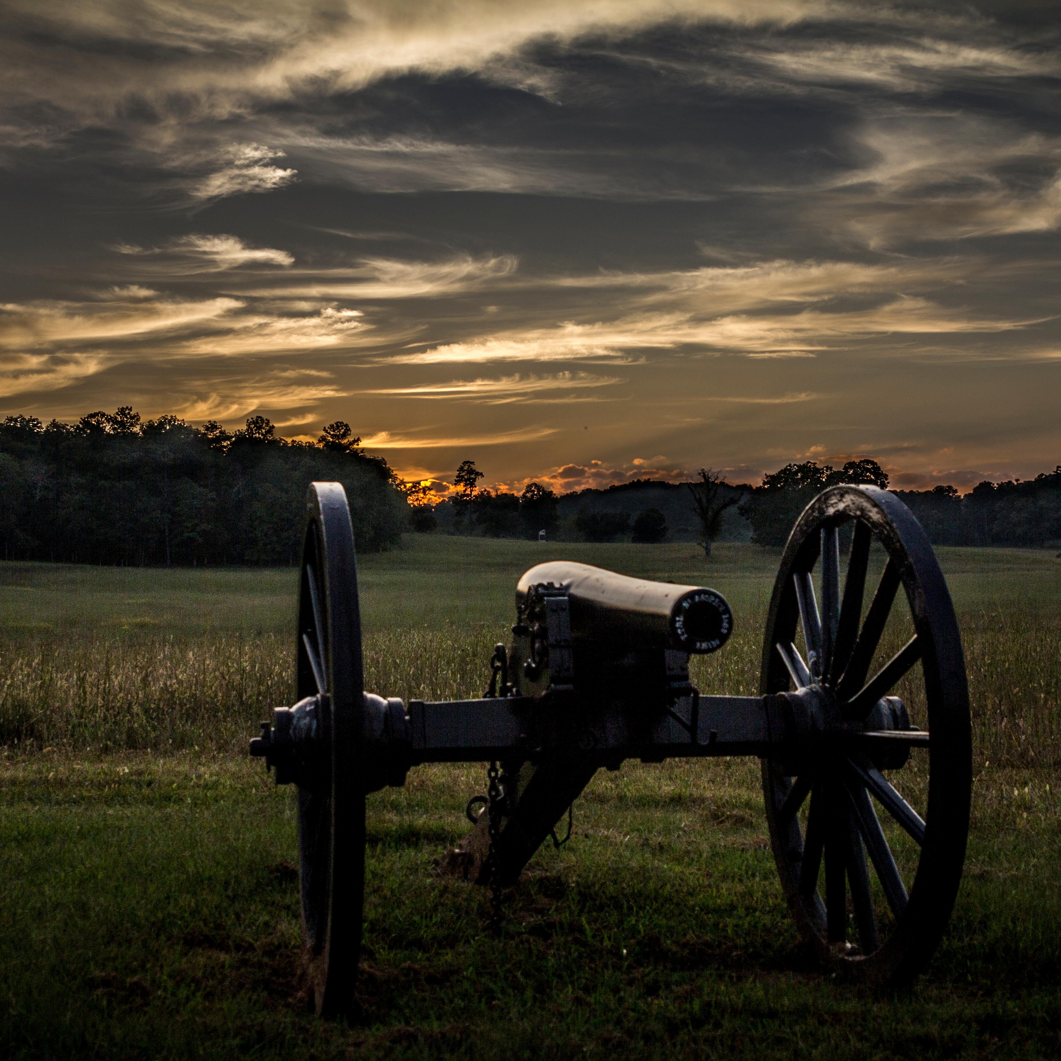 Cannon at sunset on Chickamauga Battlefield 