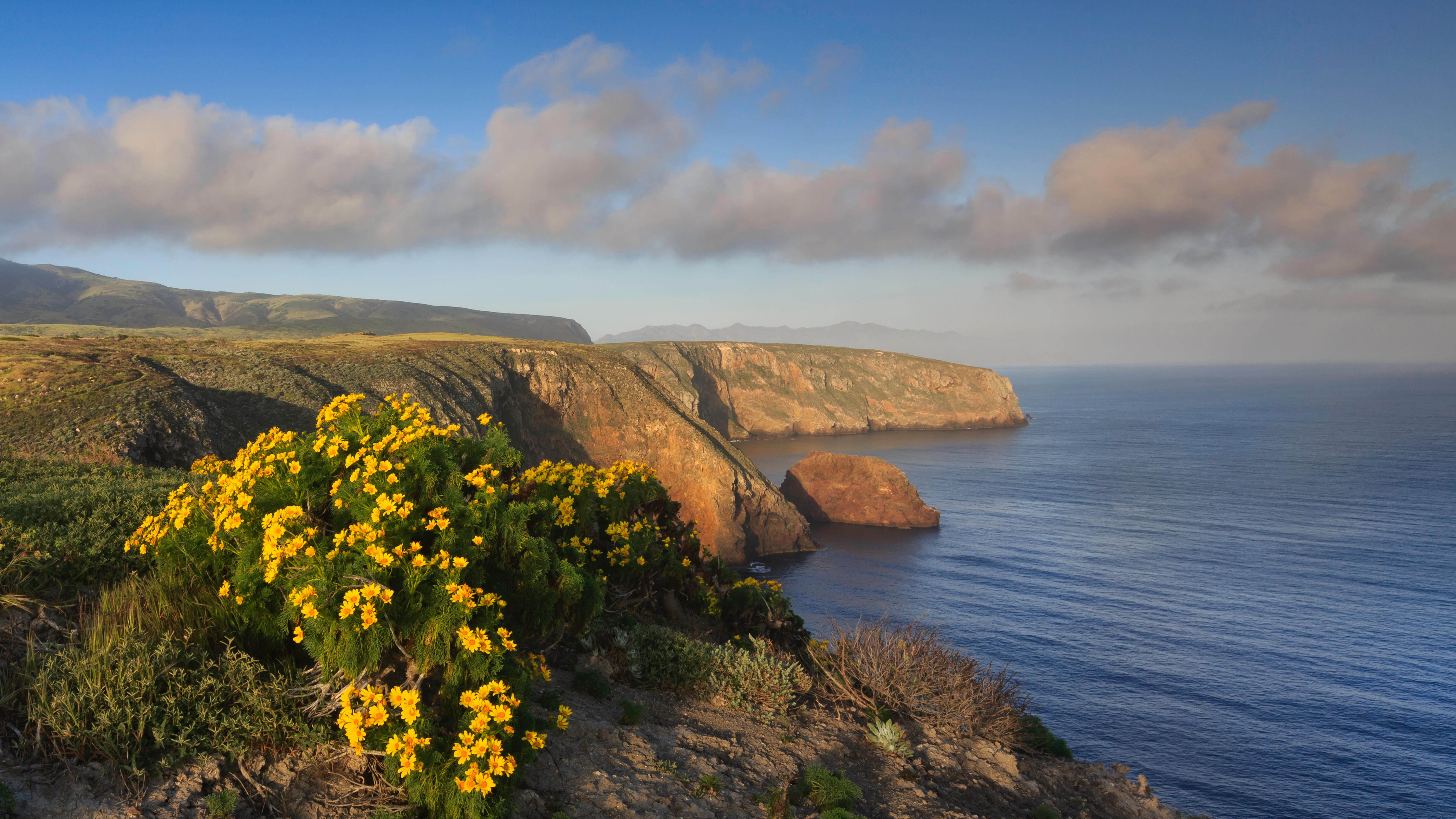 Cavern Point, Santa Cruz Island &copy;Tim Hauf, timhaufphotography.com