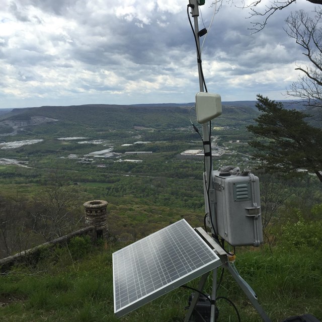 Portable ozone monitoring station on Lookout Mountain at Chickamauga and Chattanooga NMP. 