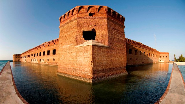 Dry Tortugas National Park (. National Park Service) Dry Tortugas National Park (. National Park Service)