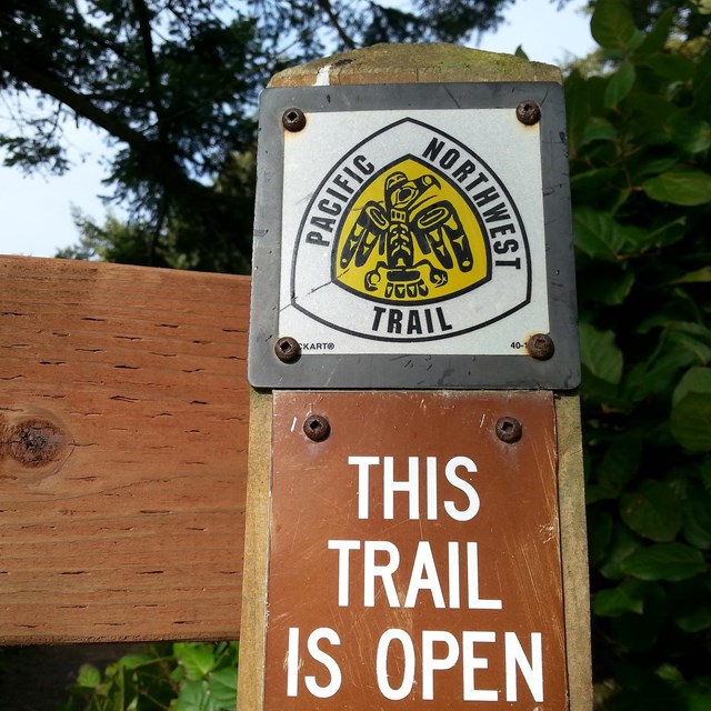 Trailhead sign at Fort Ebey