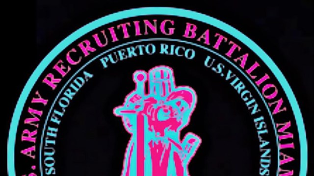 Logo of a knight holding a sword in front of him, text arranged in a circle around the Knight.