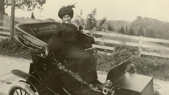 Edith Wilson in her electric car