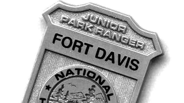 Junior Ranger Badge that says Fort Davis on it
