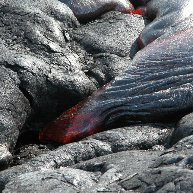 Rocks - Geology (U.S. National Park Service)