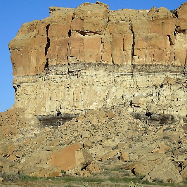 sand stone cliffs