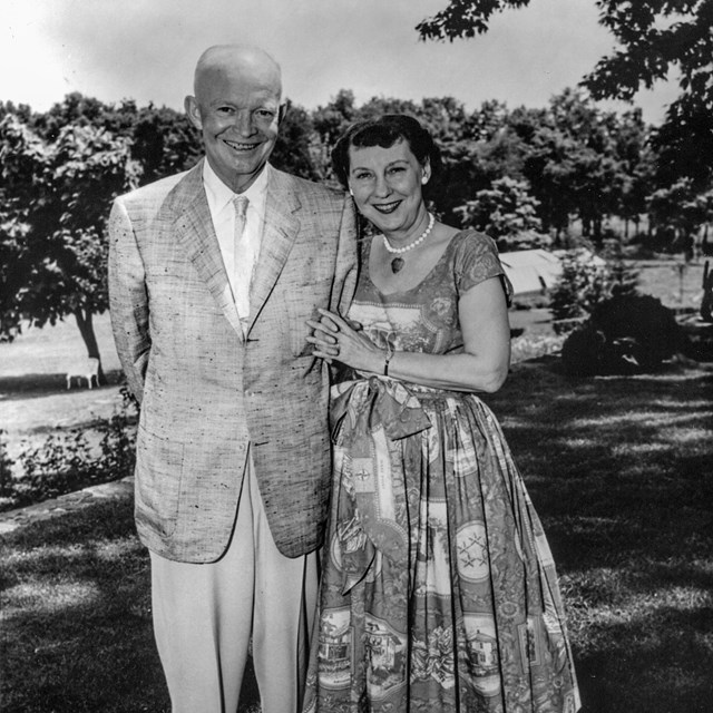 Ike and Mamie Eisenhower pose for a picture at their home in Gettysburg, PA.