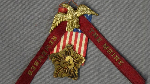 GOGA 44337 Remember the Maine Spanish American War Badge and Ribbon
