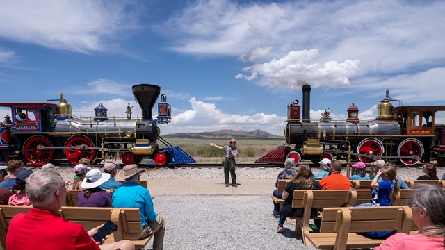 Park Ranger at the last spike site giving a program to park visitors. 