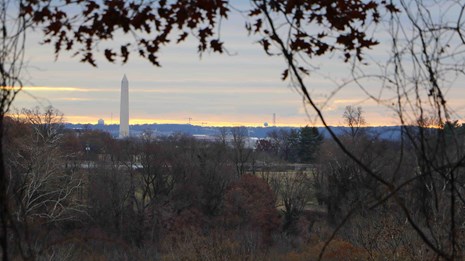 A view of the Washington Monument from the parkway.