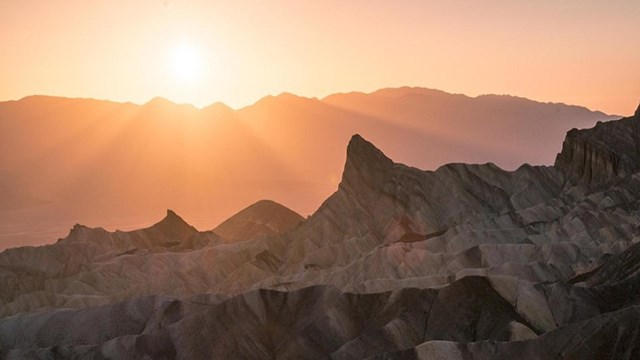 Sunrise at Death Valley 
