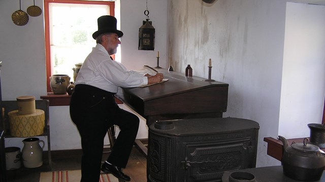 Cast Iron Stove Production - Hopewell Furnace National Historic Site (U.S.  National Park Service)