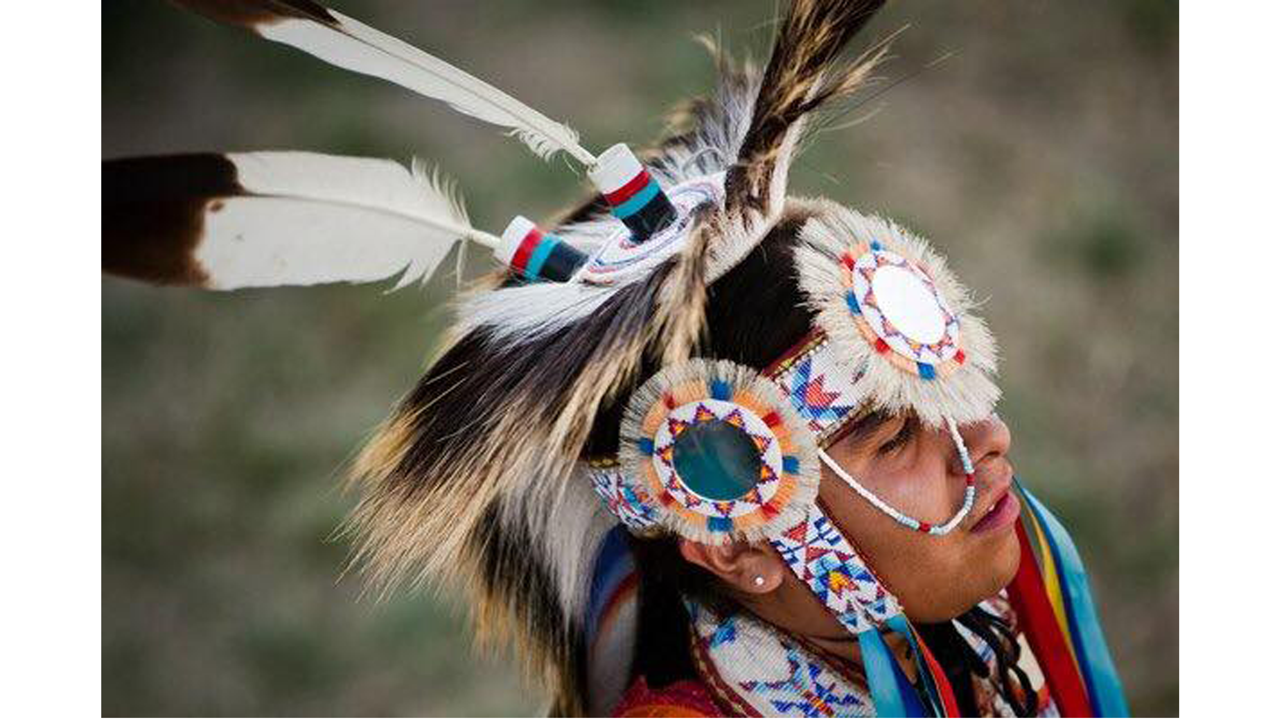 Many Moccasins Dance Troupe