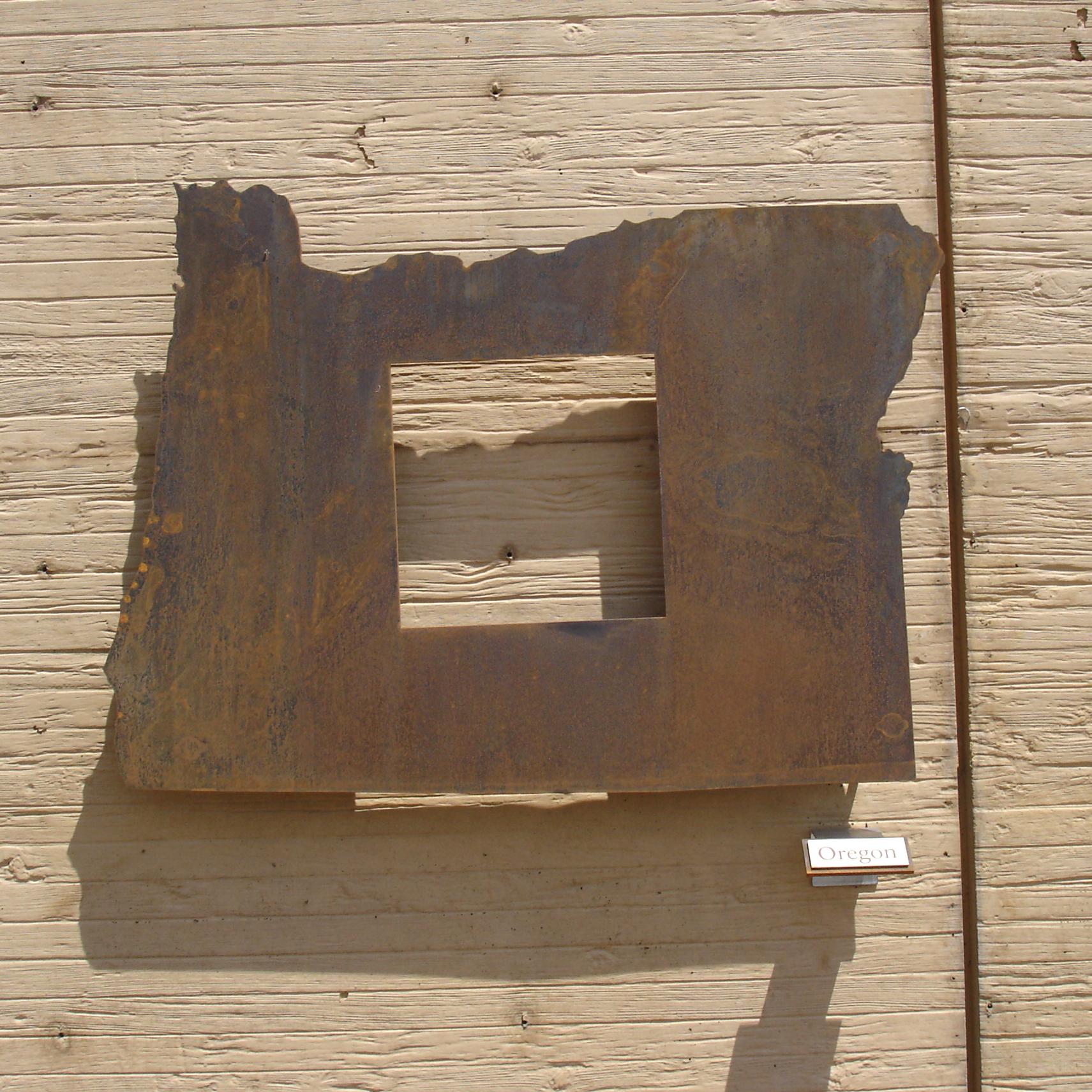 Oregon with a cutout showing the amount of homesteaded land