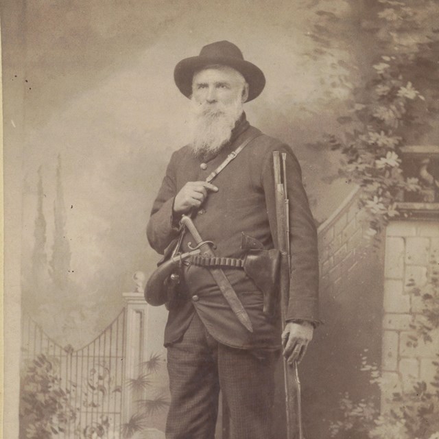 Portrait of an older man in a Civil War uniform