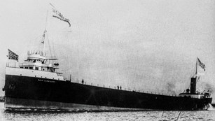 SS Congdon in its early years, flying a flag with the 'Salt Lake City' name