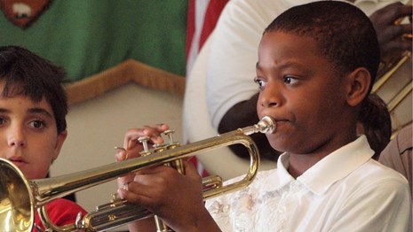 Young musicians play jazz