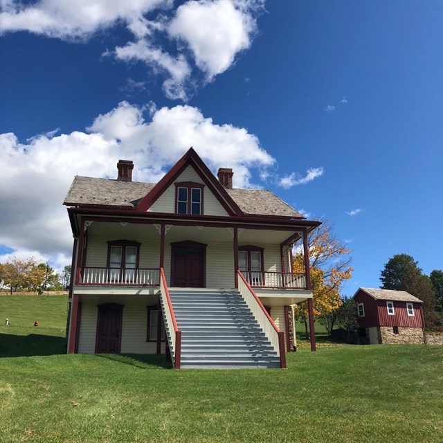 Lake View House