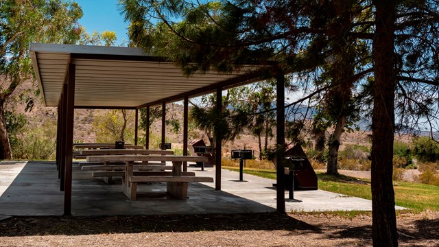Picnic area at Callville Bay