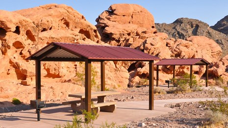 Image of redrock picnic area at Lake Mead