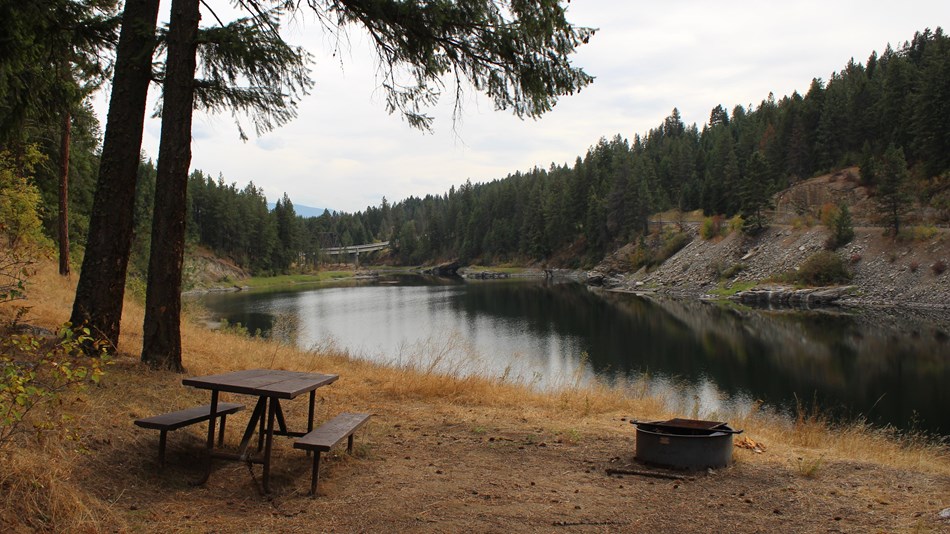 Campgrounds Lake Roosevelt National Recreation Area U S National Park Service
