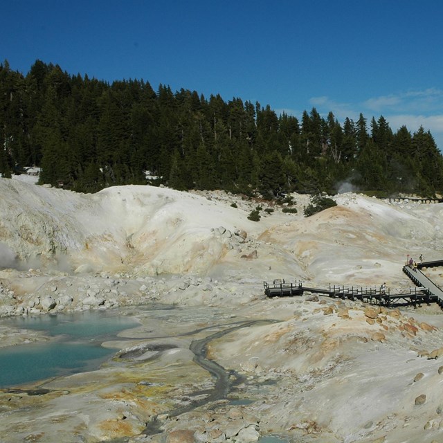 Bumpass Hell hydrothermal areas