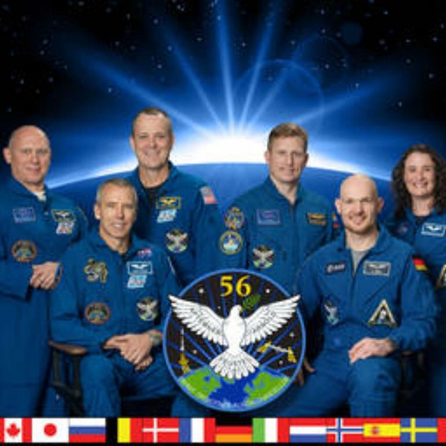 astronauts 