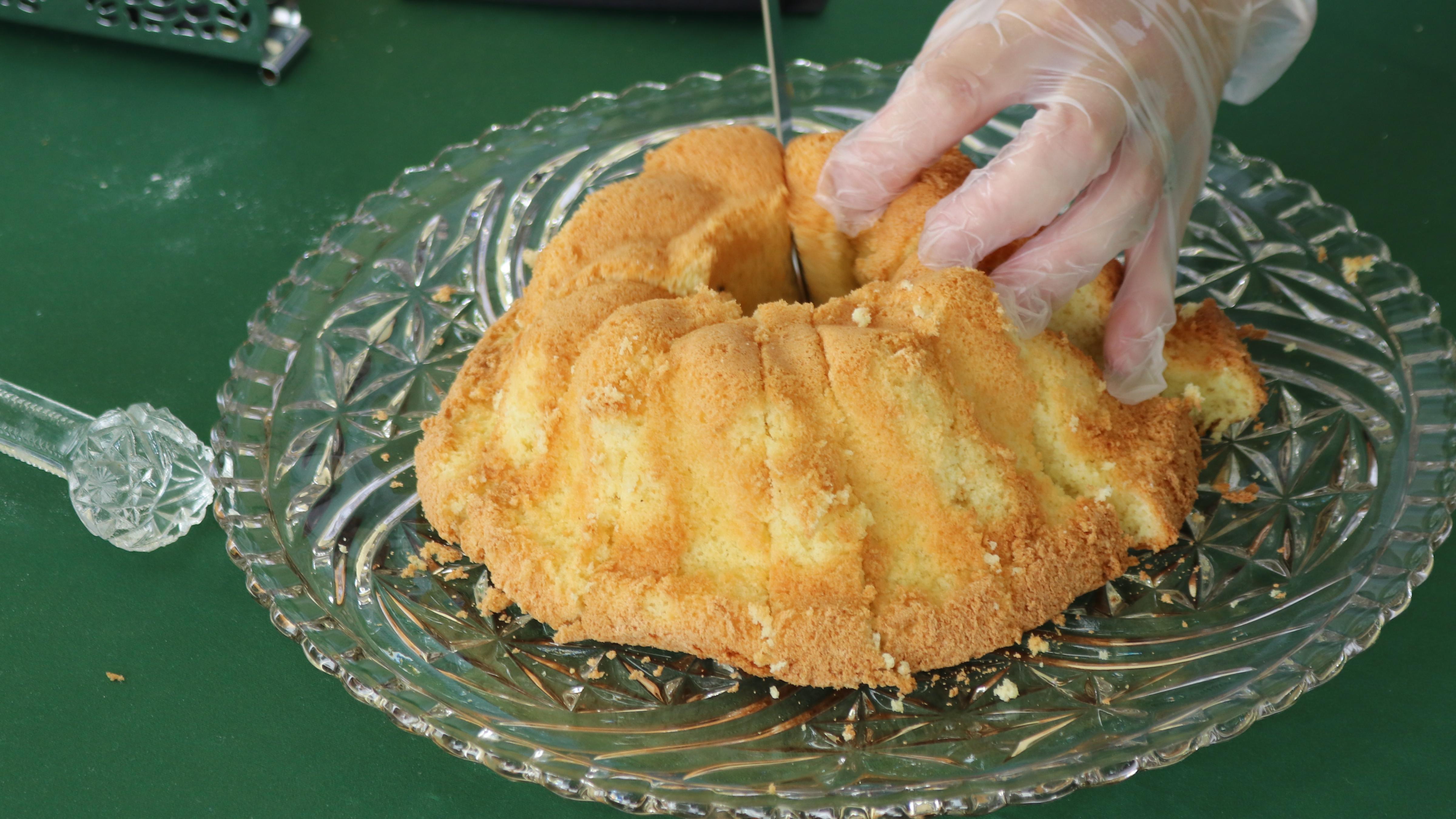 White almond bundt cake