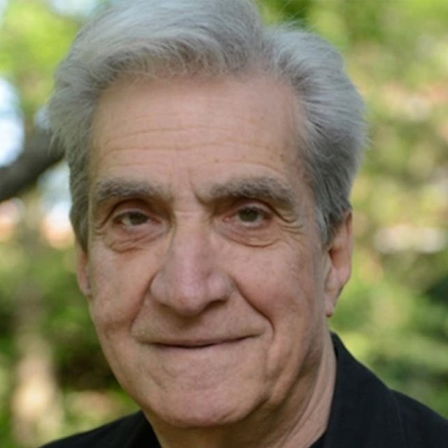 Headshot of Robert Pinsky