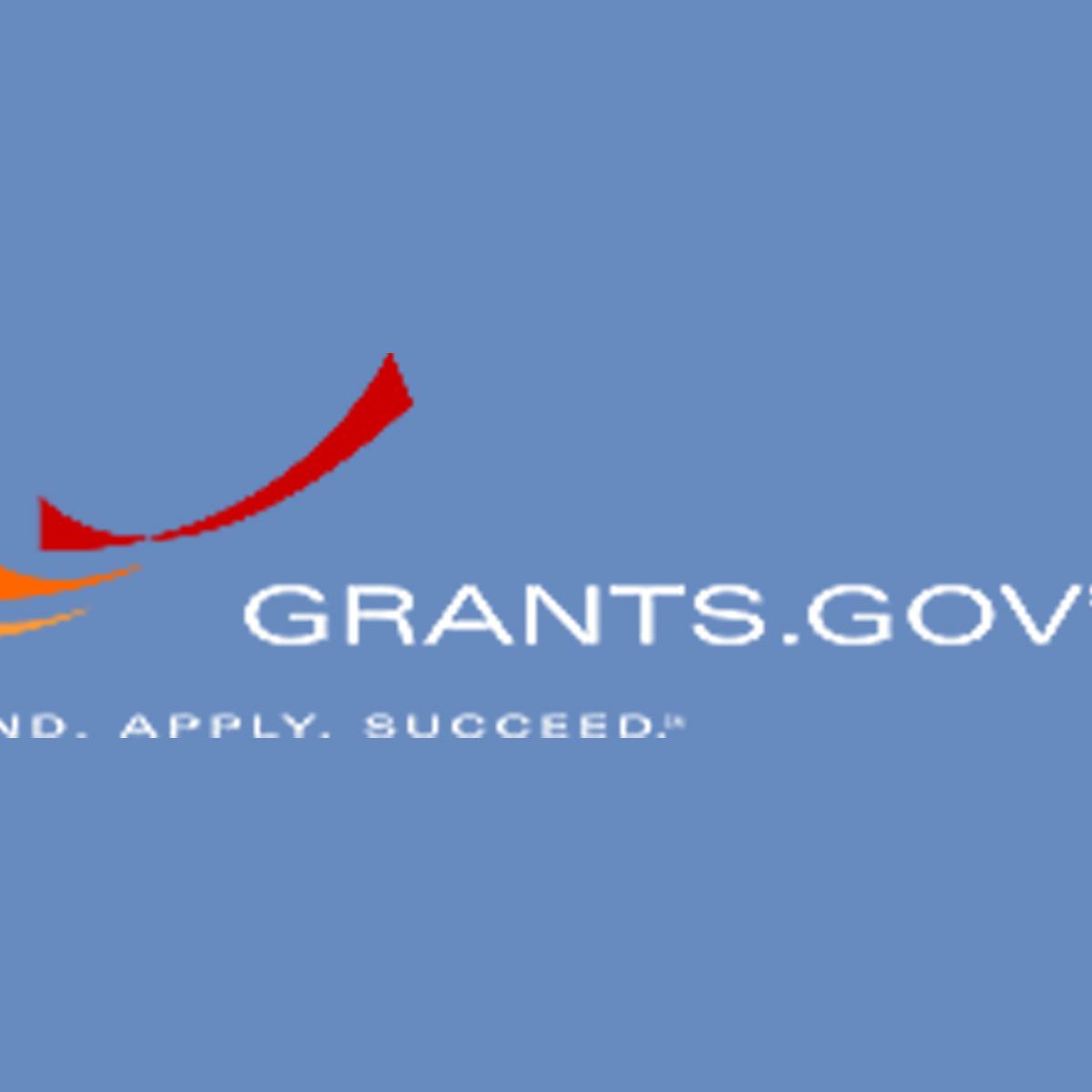 Logo of three stacked brush strokes, red, orange and yellow, to left of words 