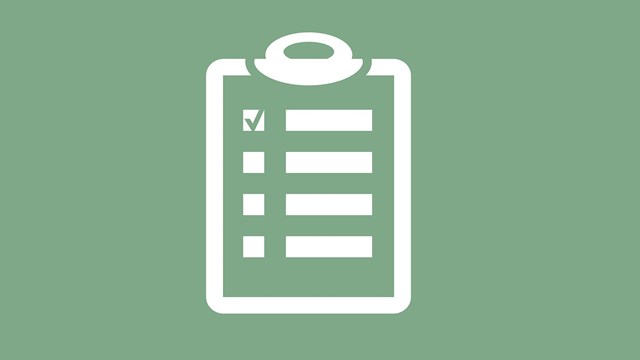 A white icon of a clipboard with a checklist on a green background.