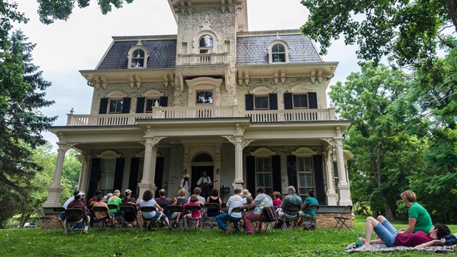Singers play a concert at the Gambrill Mansion 
