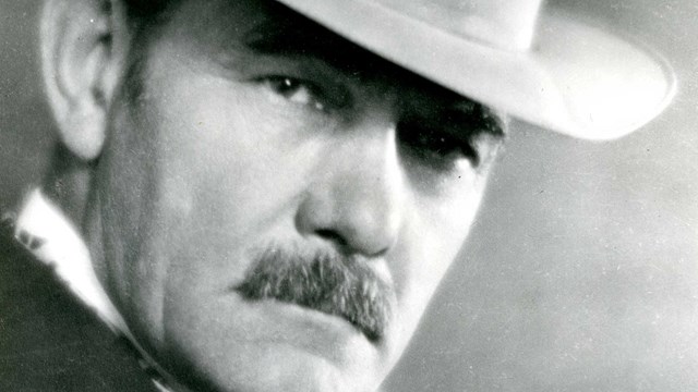 Black and white photograph of Gutzon Borglum.