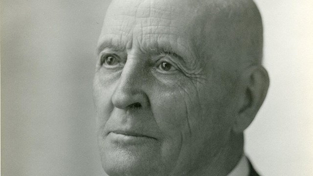 Black and white photo of Doane Robinson.