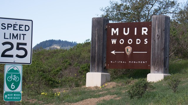 Sign points to Muir Woods entrance
