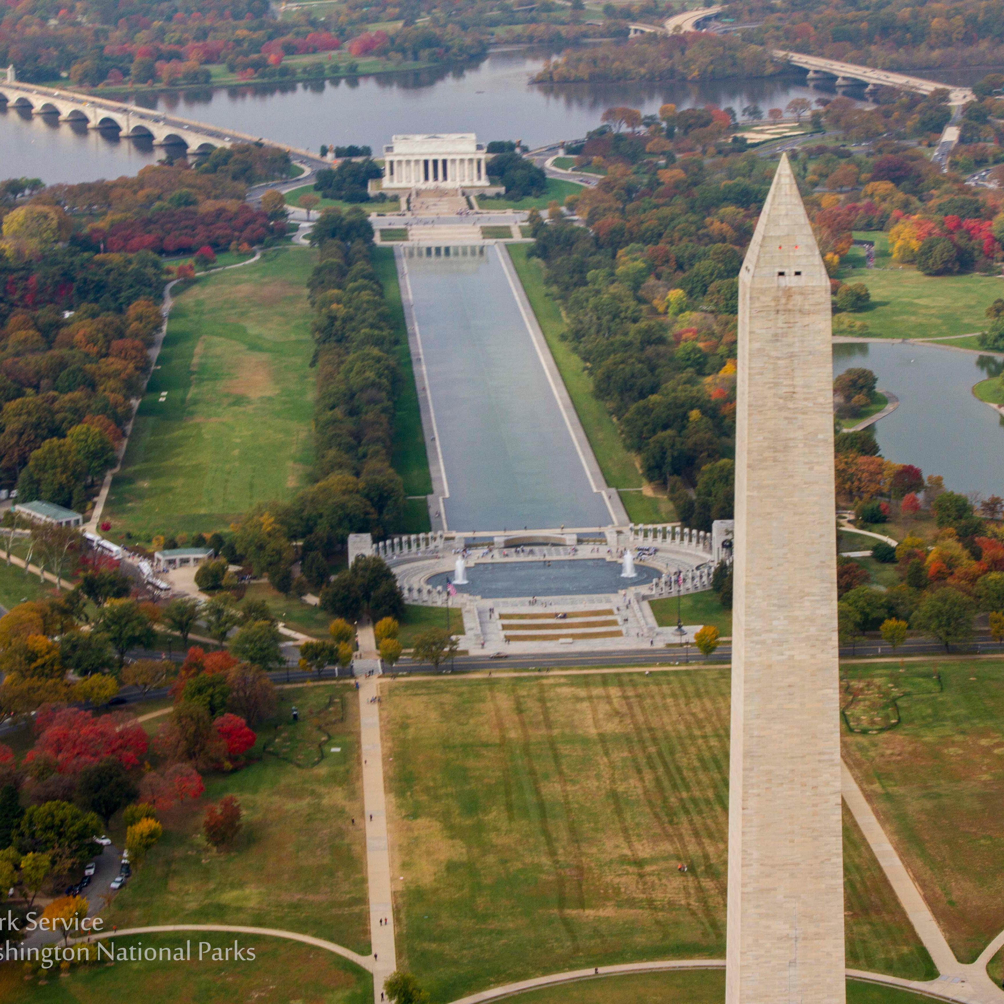 Aerial view of the National Mall from the Washington Monument to Lincoln Memorial with fall foliage