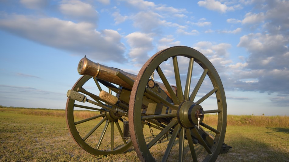 A replica 6-pounder field gun on the battlefield.