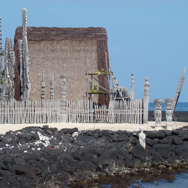 Hale o Keawe. NPS Photo.