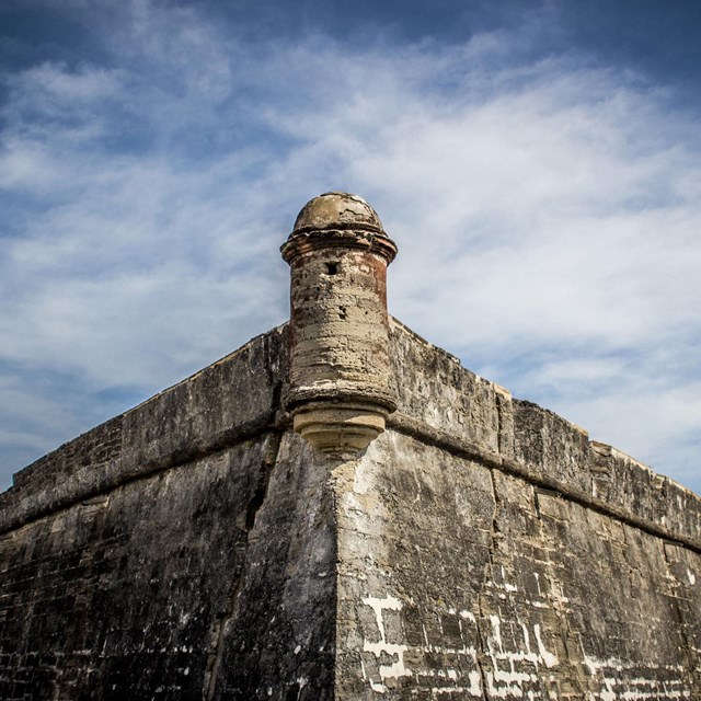 a fort rampart with domed protrusion at the tip